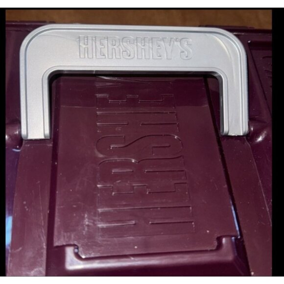 Hersheys Smores Mug Set & Storage Box - Picture 9 of 16